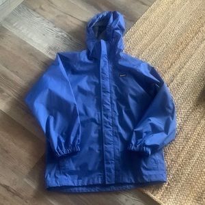 Youth patagonia rain coat